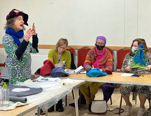 Juliane Gorman talking to Feltmakers Ireland