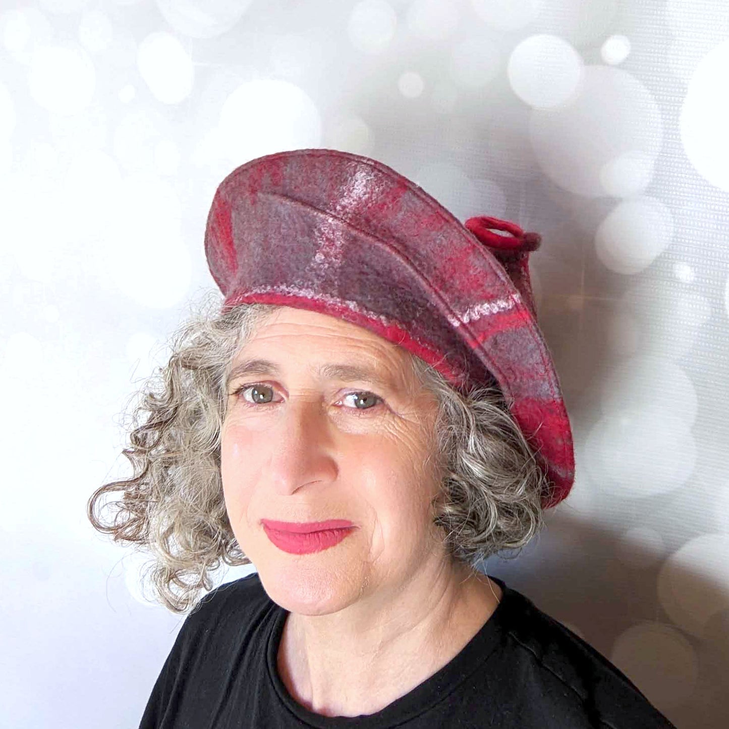 Curlicue Beret in Red and Gray Felted Wool - threequartersview
