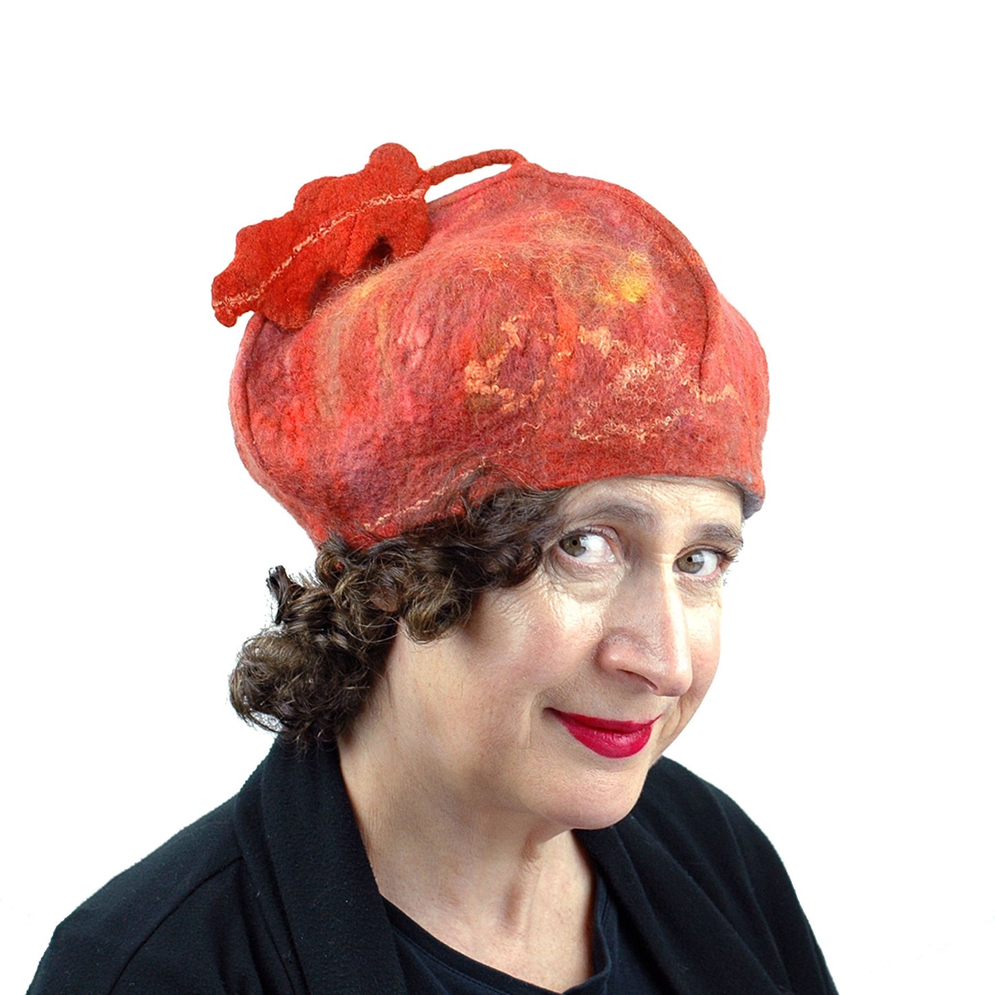 Felted Orange Beret with Oakleaf - threequartersview