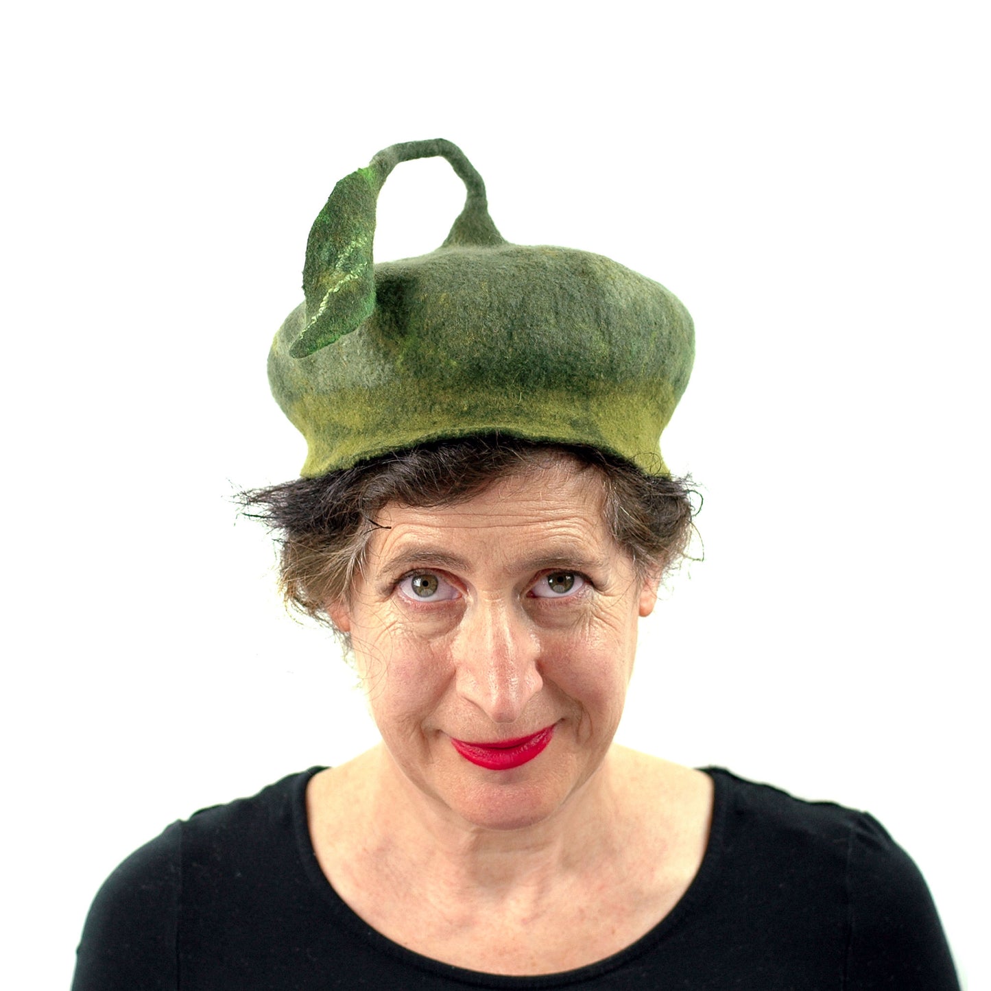 Forest Green Beret with Leaf - front view