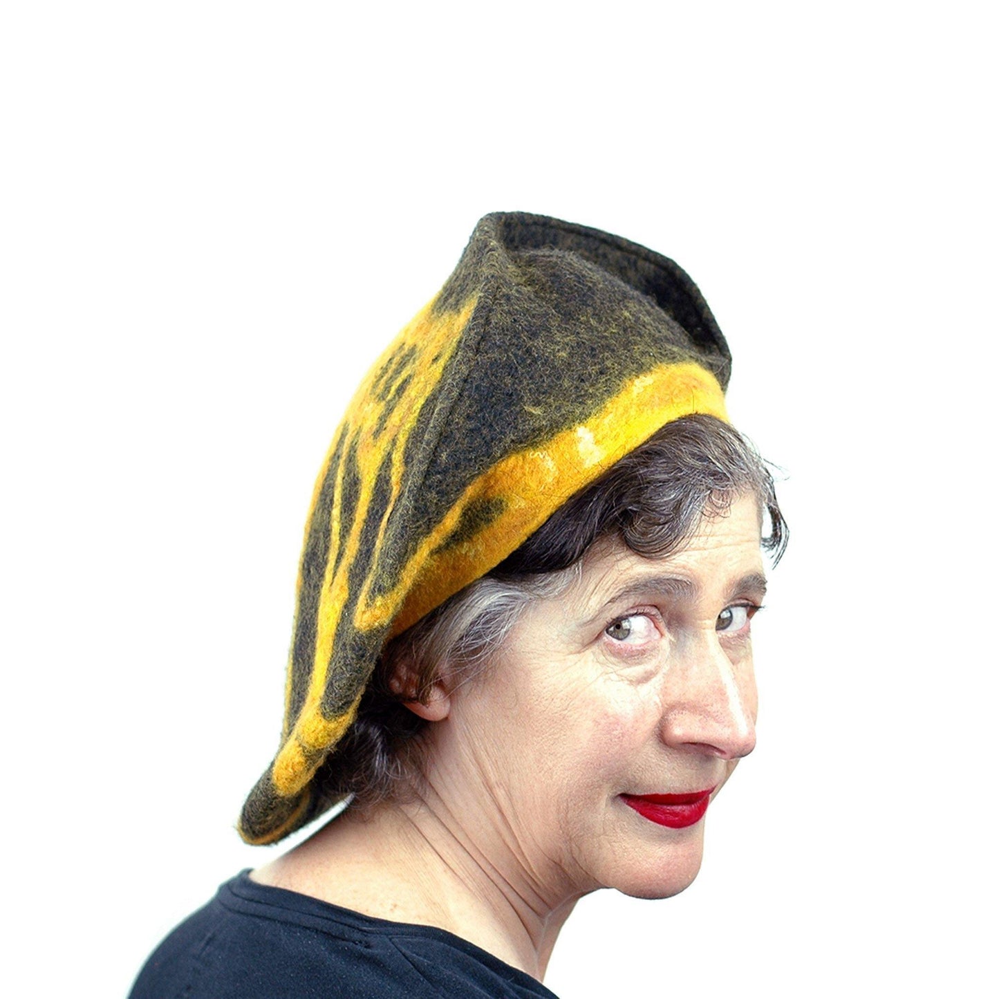 Black and Gold Beret with Bridge - three quarters view
