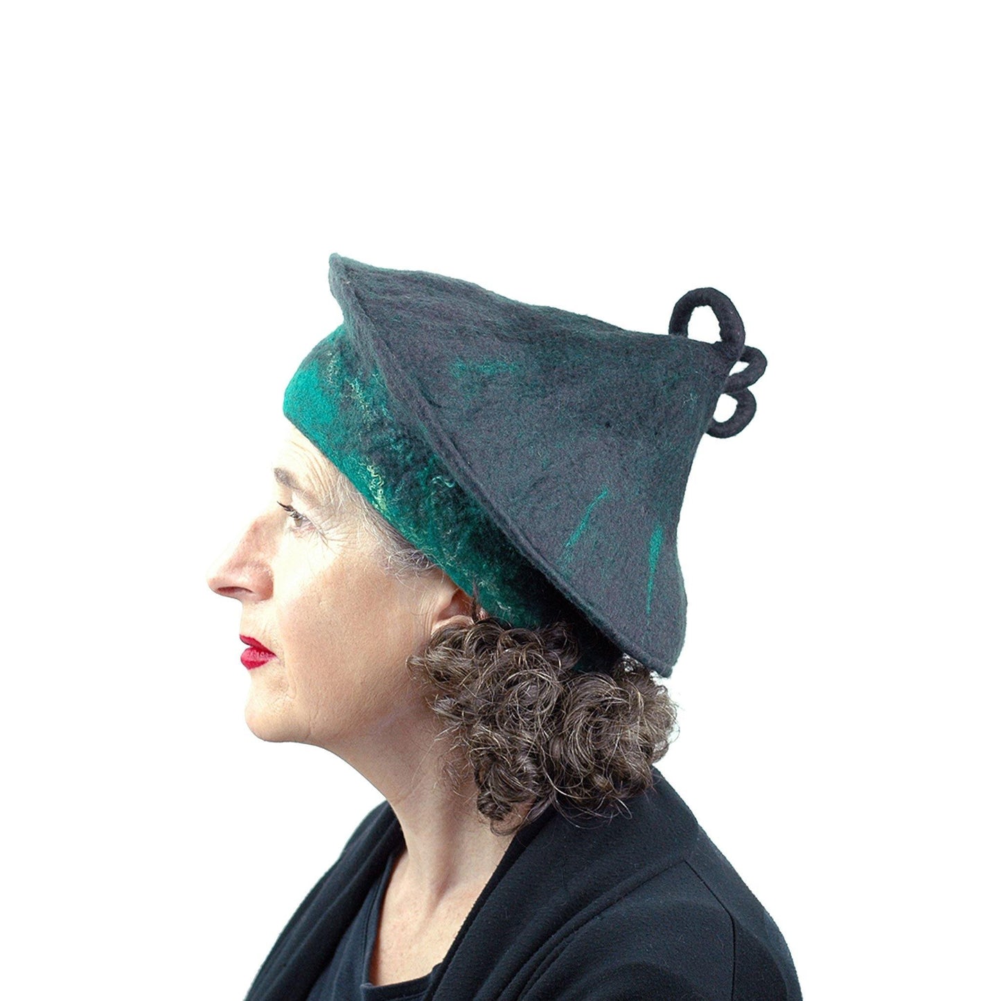 Black and Green Felted Beret with Curlicue on Top - side view