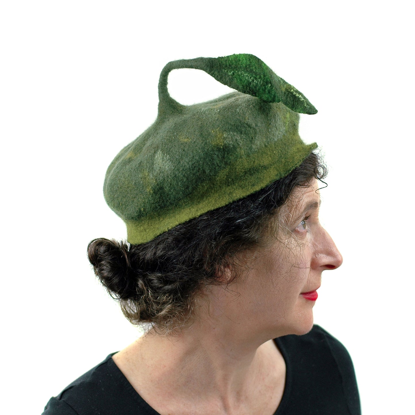 Forest Green Beret with Leaf - side view 2