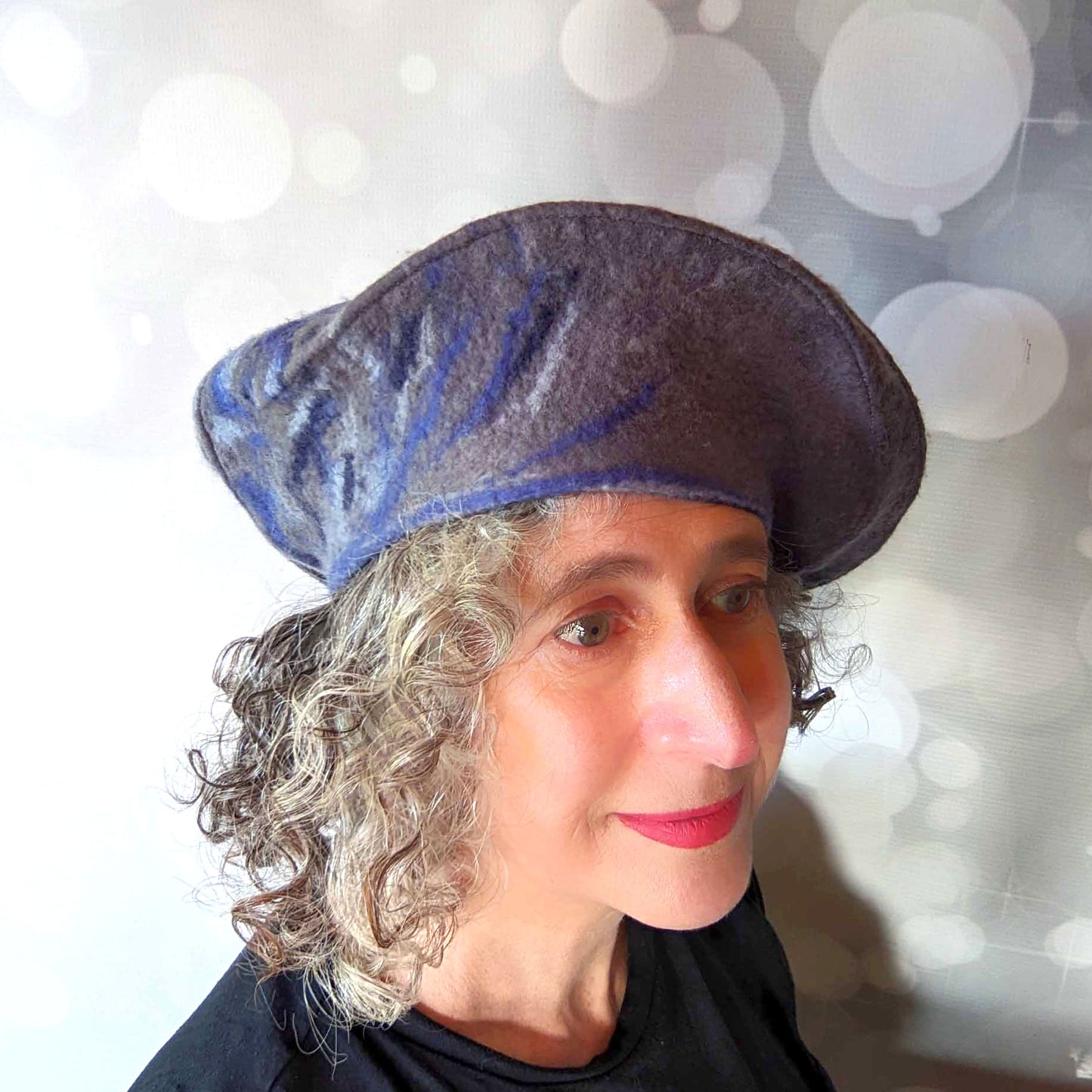 Gray Curlicue Beret with Dark Blue Marbling - threequartersview