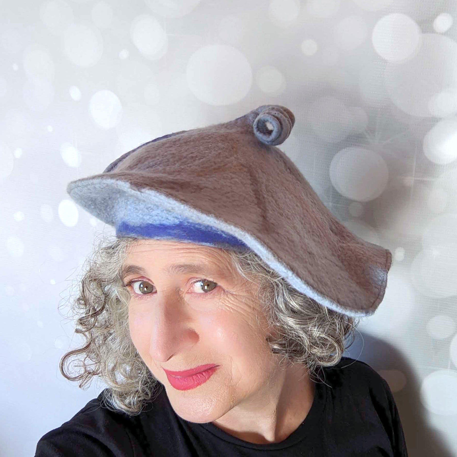 Pale Gray Blue Curlicue Beret with Royal Blue Marbling - threequartersview