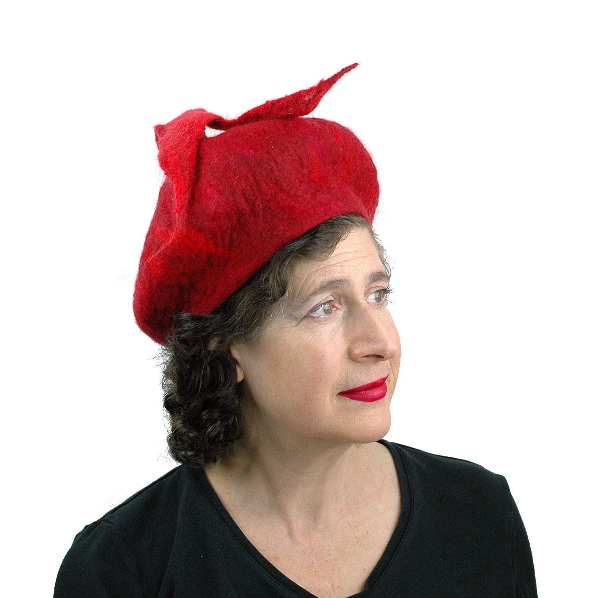 Red Felted Beret with Fishtail - threequarters view