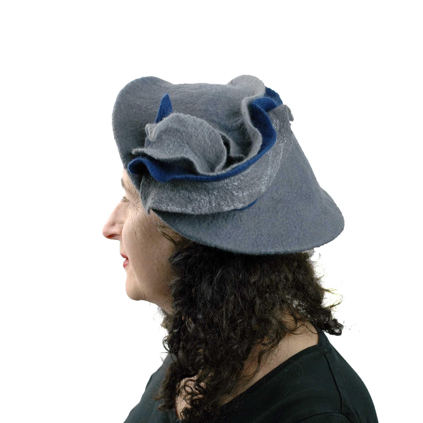 Sculptural Gray Beret with Navy Blue Wave -side view