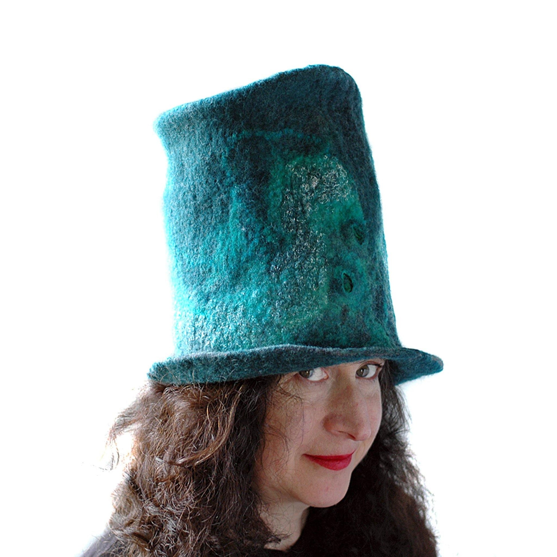 Tall Emerald Green and Silver Top Hat - three quarters view