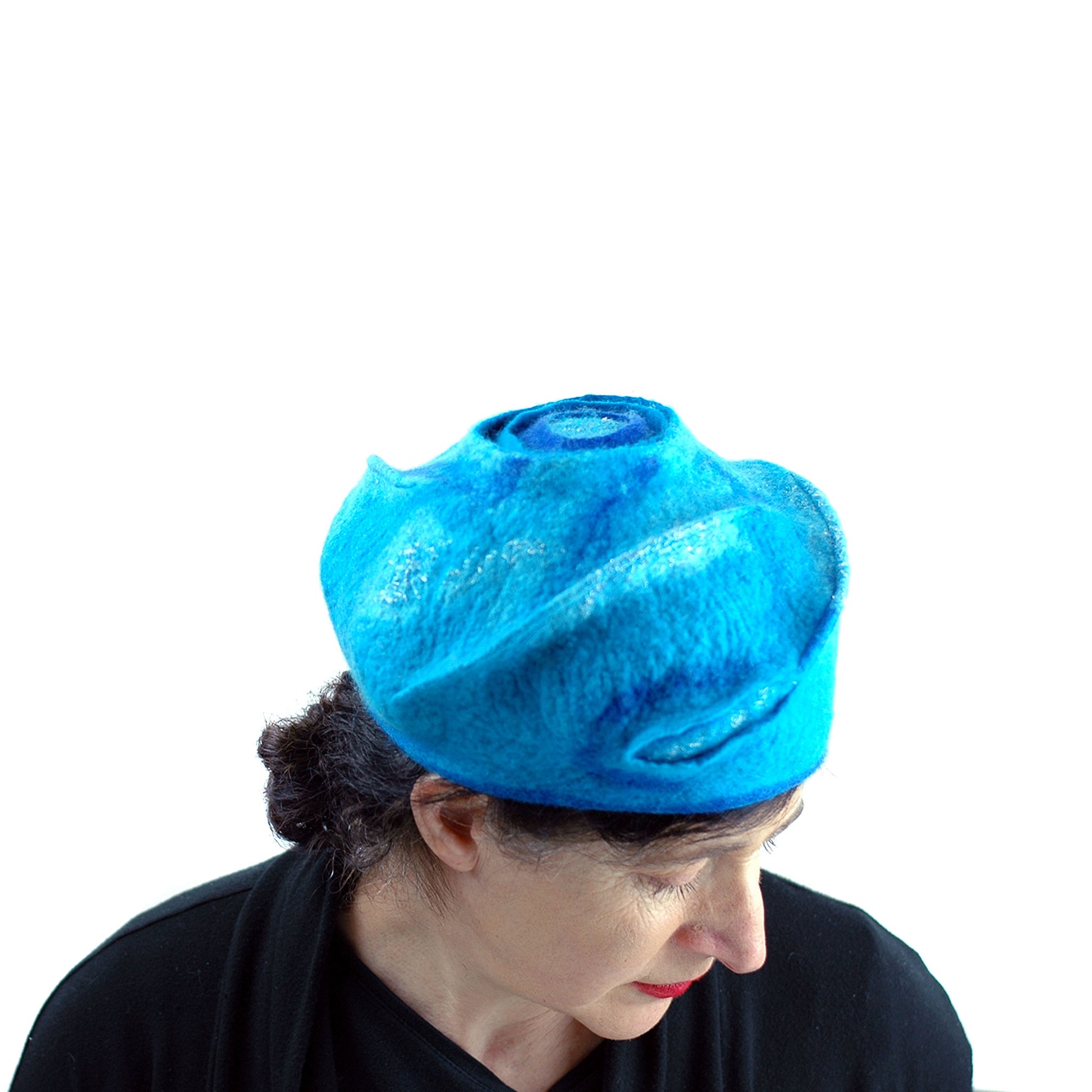 Turquoise Blue Beret with Concentric Circles on Top - top view
